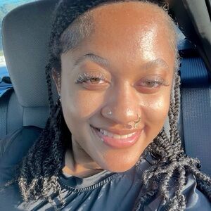 Meet your Posher, Jacinda